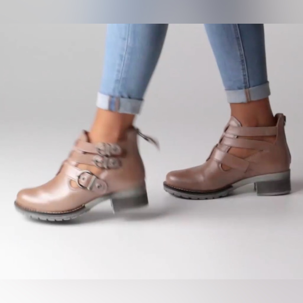 Dromedaris Kelsy Short Summer Leather Boot In Taupe Pearl, Sz 36